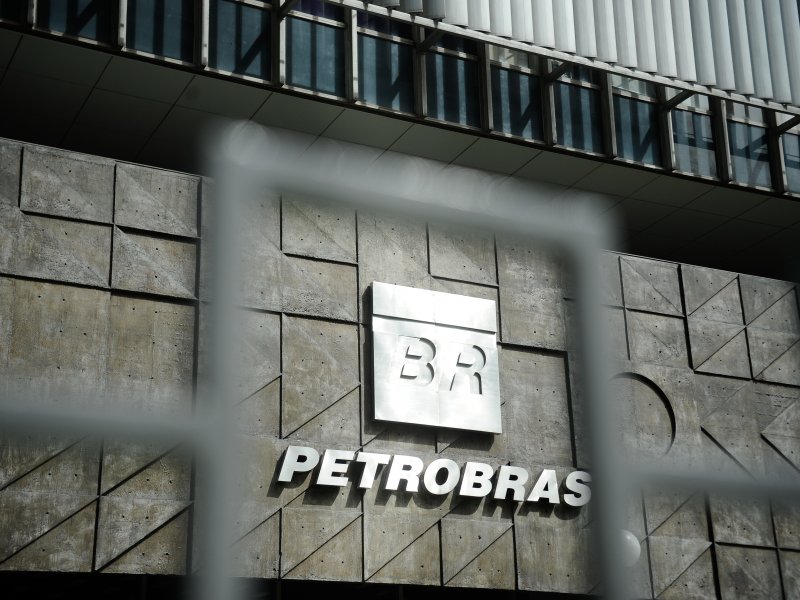 Imagem de Petrobras analisará proposta da Mubadala para parceria na Refinaria de Mataripe