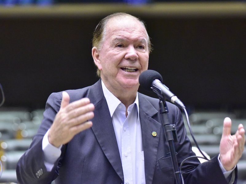 Imagem de João Leão critica 'assédio dos Carletto' na tentativa de desidratar o PP na Bahia: 'esse jogo eu não jogo'