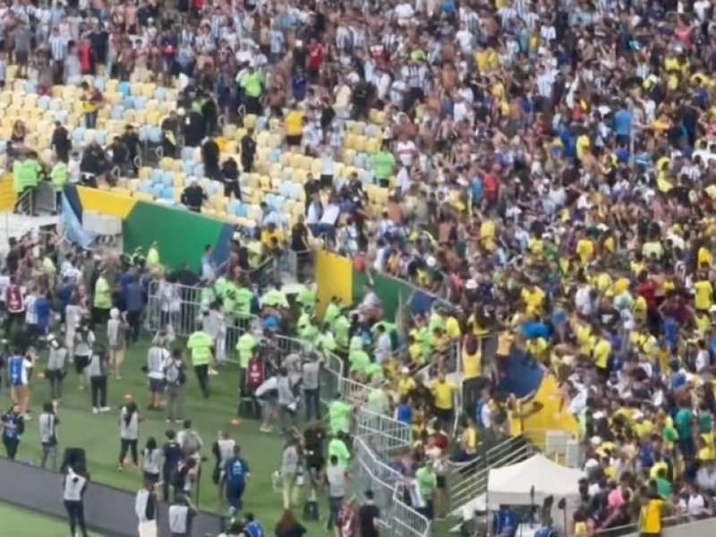 Imagem de Brasil e Argentina são punidos por briga entre torcedores em partida no Maracanã