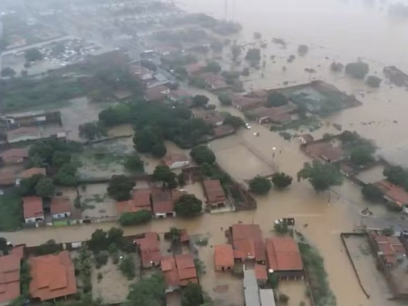 Imagem de Governo da Bahia decreta situação de emergência em 21 municípios afetados pelas chuvas