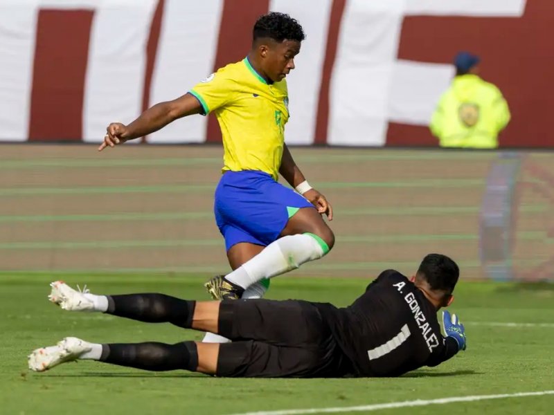 Imagem de Pré-Olímpico: Endrick perde pênalti e Brasil cai diante do Paraguai