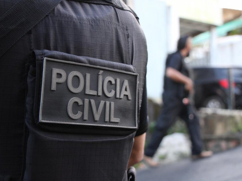 Imagem de Polícia de Serrinha prende estelionatário na cidade de Valente