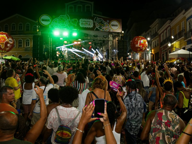 Imagem de Pelourinho: ÀTTØØXXÁ e CBX Samba Clube agitam Carnaval no Centro Histórico