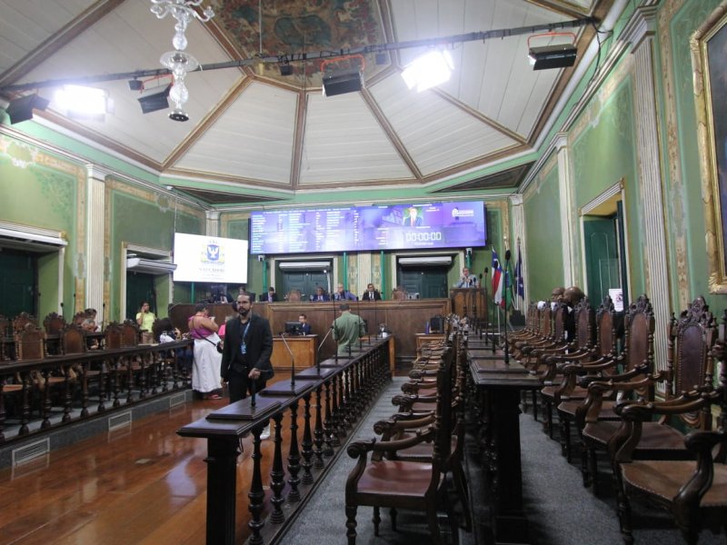 Imagem de Mesa virada: edição extra do Diário do Legislativo confirma manutenção de comissões e Magalhães Jr. na CCJ