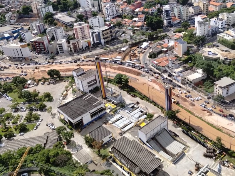 Imagem de Reparo emergencial em tubulação na Avenida Juracy Magalhães será concluído à noite, diz Embasa
