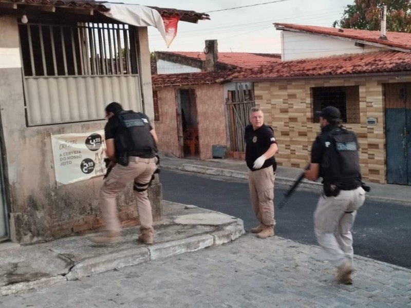 Imagem de  Três acusados de envolvimento em chacina de ciganos em Jequié são presos