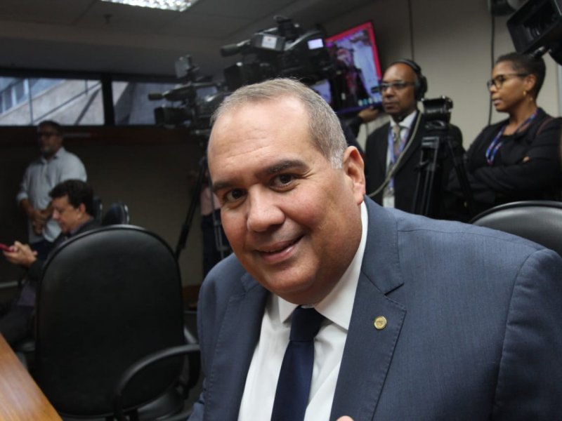 Imagem de “Expectativa é que Marcelo seja o conselheiro”, opina Sandro Regis sobre eleição para TCM