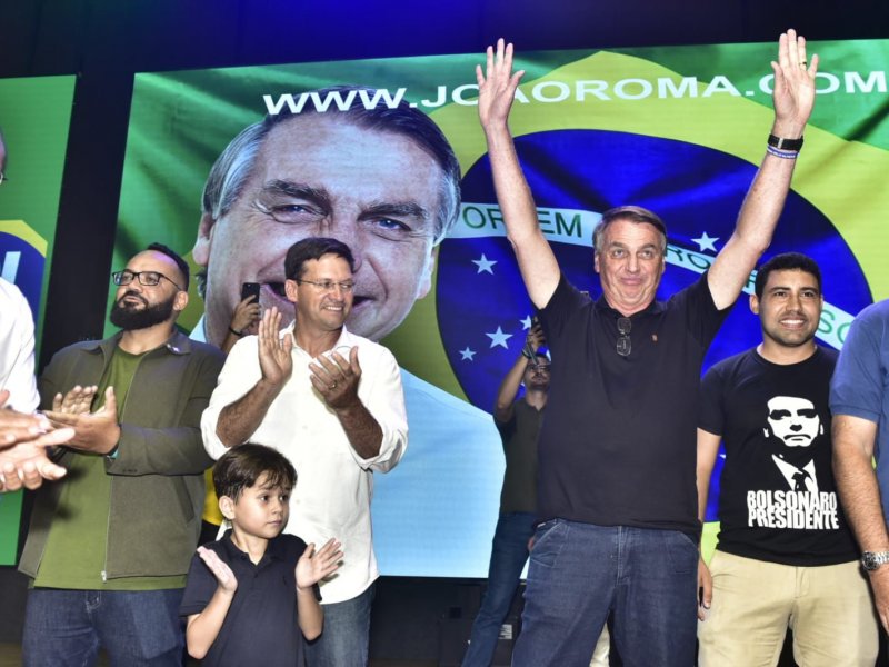 Imagem de Em Salvador, Bolsonaro diz que é um ex que deixou saudade: "o mais amado do Brasil"