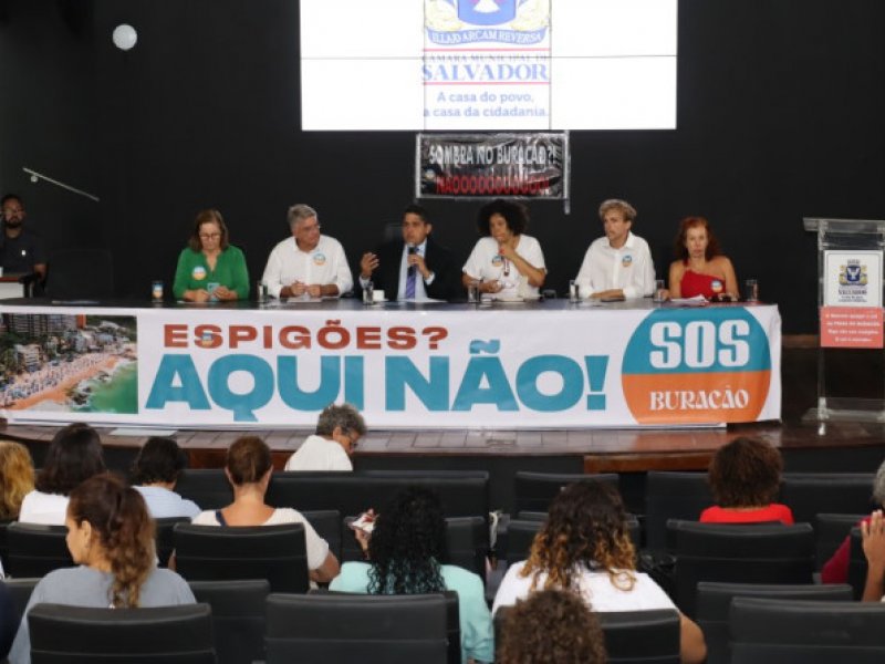 Imagem de Câmara de Salvador realiza audiência pública "SOS Buracão"