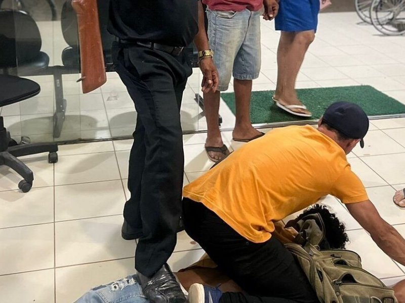 Imagem de Homem é preso depois de invadir UPA do interior da Bahia armado