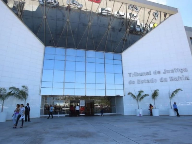 Imagem de Planos de saúde passam a eliminar possibilidade de exames básicos em clínicas da Bahia