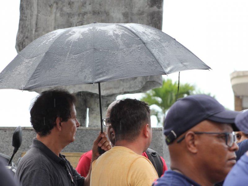 Imagem de Mais de 100 cidades baianas recebem alerta de chuvas intensas 