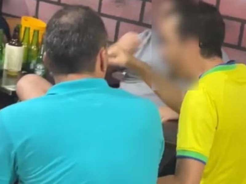 Imagem de Polícia prende suspeito de tentar matar vice-prefeito de cidade baiana após briga em bar