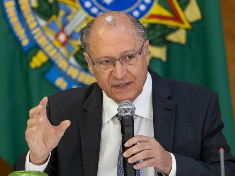 Imagem de Geraldo Alckmin é diagnosticado com covid-19