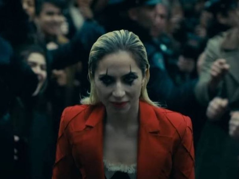 Imagem de Lady Gaga aparece caracterizada como Arlequina para 'Coringa 2'