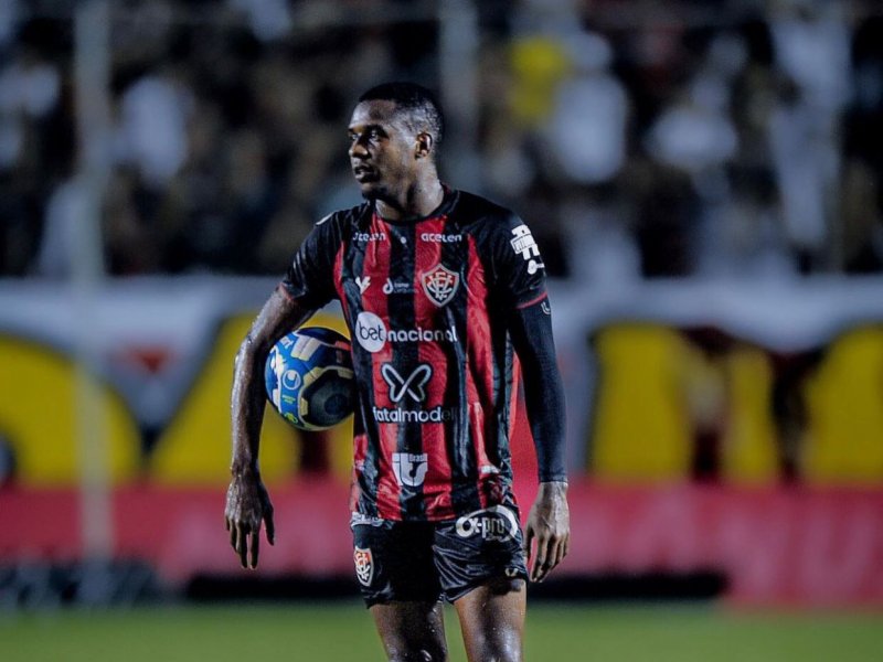 Imagem de Presidente do Vitória fala que Dudu deve voltar de lesão para jogo contra Botafogo