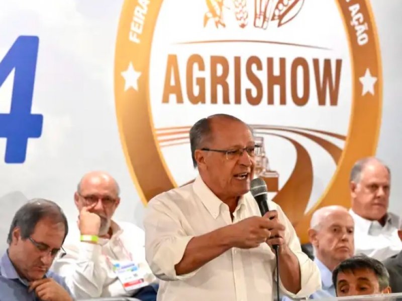 Imagem de Geraldo Alckmin defende diálogo com Congresso sobre desoneração da folha