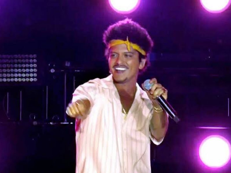 Imagem de Bruno Mars tem retorno ao Brasil confirmado para este ano
