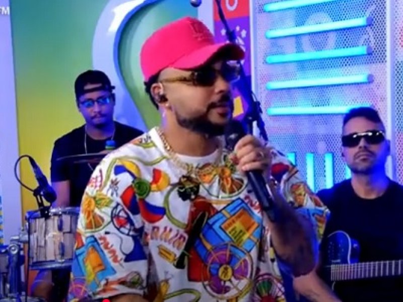 Imagem de Viny Oliveiras explica retorno aos palcos e projeto audiovisual