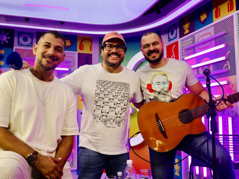 Imagem de André Caldeira celebra o Dia da MPB com versatilidade e elegância