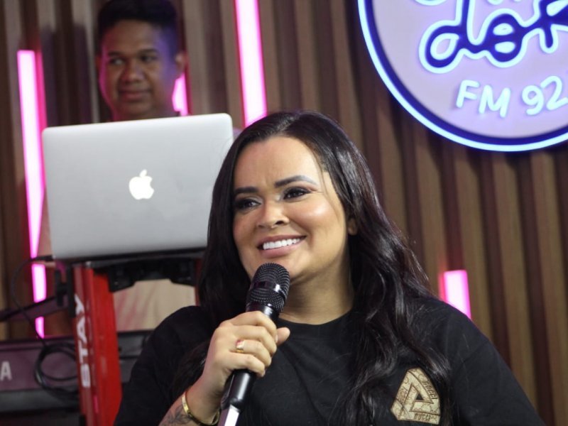 Imagem de Klessinha faz show gratuito em São Tomé de Paripe no domingo