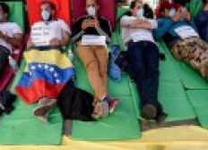 Imagem de Irmã de opositor venezuelano diz que o governo não autorizou a entrada dos médicos. 