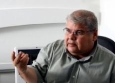 Imagem de Lúcio defende que PMDB retire direitos políticos de Dilma