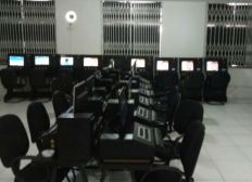 Imagem de Operação fecha casa de jogos e apreende 133 caça-níqueis em Salvador