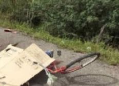 Imagem de Caminhão atropela e mata ciclista na BR-324