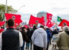 Imagem de Centrais sindicais organizam greve geral contra reformas do governo Temer