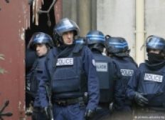 Imagem de Polícia francesa frustra novo atentado e prende suspeitos