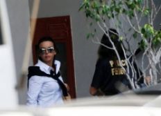 Imagem de Mulher de Cabral, Adriana Ancelmo é presa no Rio