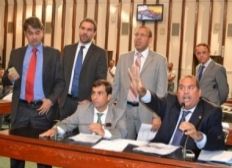 Imagem de Presidência da AL-BA: oposição forma grupo para elaborar carta de compromissos