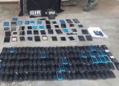 Imagem de Bebedouro com 181 celulares é deixado em penitenciária de Cuiabá