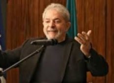 Imagem de Presidente do PT pede apoio para lançar Lula candidato em abril