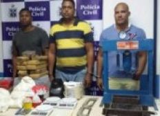 Imagem de Feira de Santana: Três traficantes são presos com 24 quilos de drogas