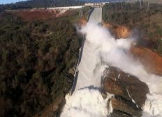 Imagem de Risco de colapso em barragem na Califórnia provoca saída de mais de 188 mil pessoas