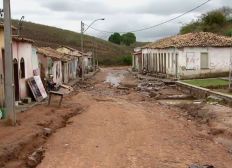 Imagem de Casas em área de risco devem ser demolidas em cidade onde chuva já causou tragédia