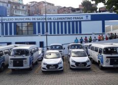 Imagem de Primeiro dia de vacinação para público-alvo da gripe tem fila em Salvador
