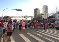 Imagem de Protestos contra as reformas do Governo Federal deixam cidades sem ônibus e fecham vias na Bahia