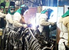 Imagem de Produção industrial cai 1,8% em março