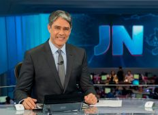 Imagem de Bonner comete gafe e chama Temer de 'ex-presidente' durante Jornal Nacional