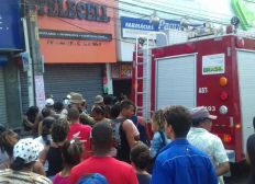Imagem de Oito pessoas são indiciadas por homicídio seis meses após incêndio em farmácia que deixou 10 mortos na Bahia