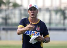 Imagem de Jorginho é oficializado como novo técnico do Bahia