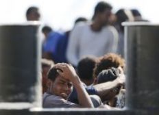 Imagem de 350 mil migrantes atravessaram o Mediterrâneo desde janeiro