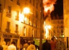 Imagem de Em Paris, incêndio deixa pelo menos oito mortos