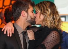 Imagem de Giovana Ewbank e Bruno Gagliasso trocam beijo em SP: 'Deixo ela tão feliz' 