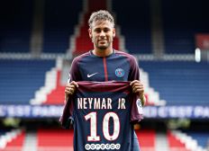 Imagem de Neymar deve denunciar Barcelona na Fifa para receber bônus