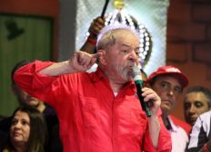 Imagem de Em Sergipe, Lula diz que 'talvez' tenha cometido erros no governo