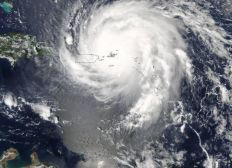 Imagem de Sobe para 14 o número de mortes confirmadas pela passagem do Furacão Irma